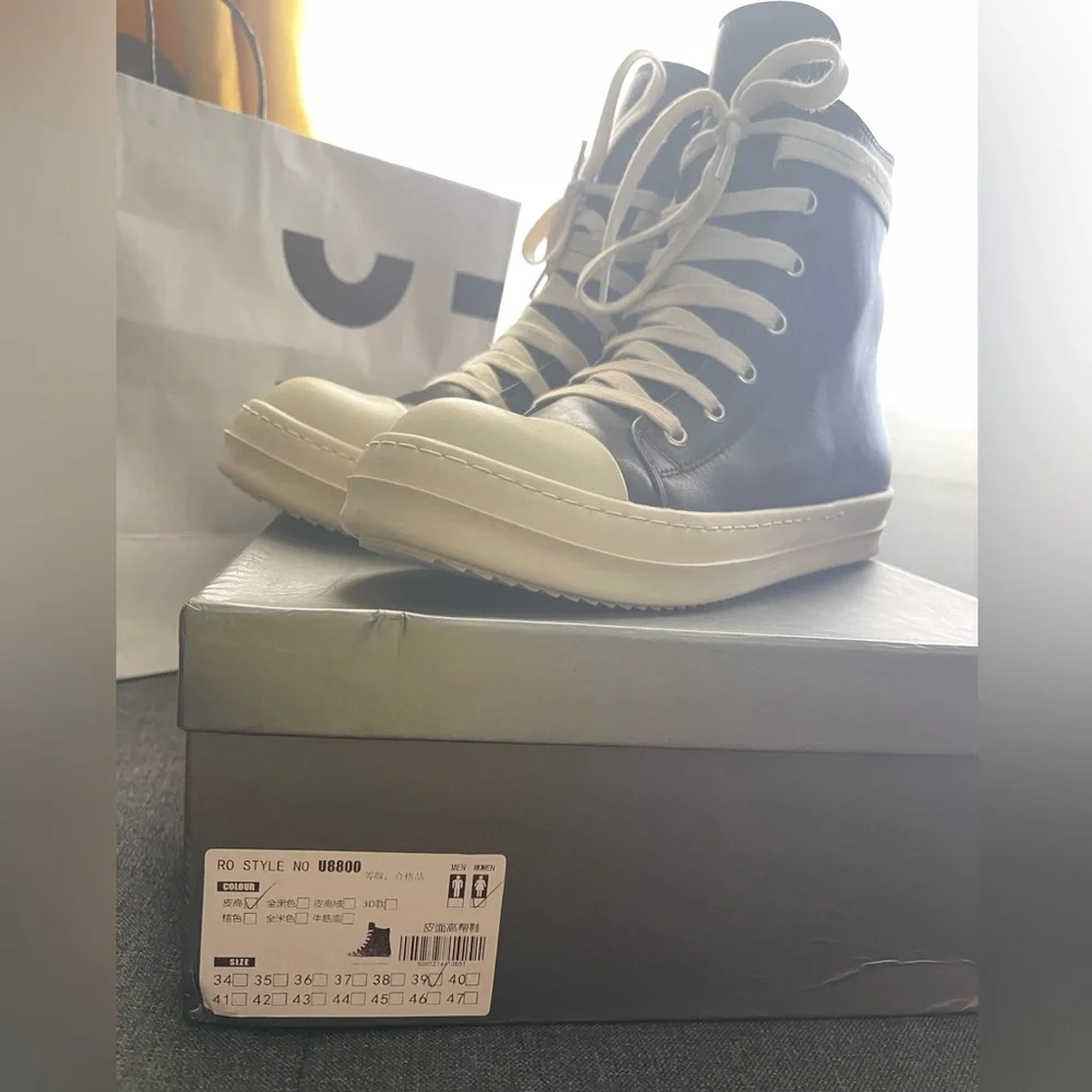 High Top Boots - Picture 6 of 6